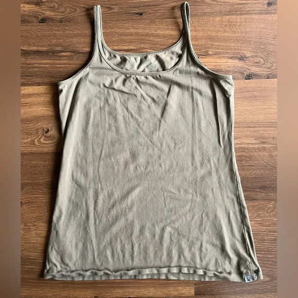 Eddie Bauer Tank Top - Picture 2 of 5